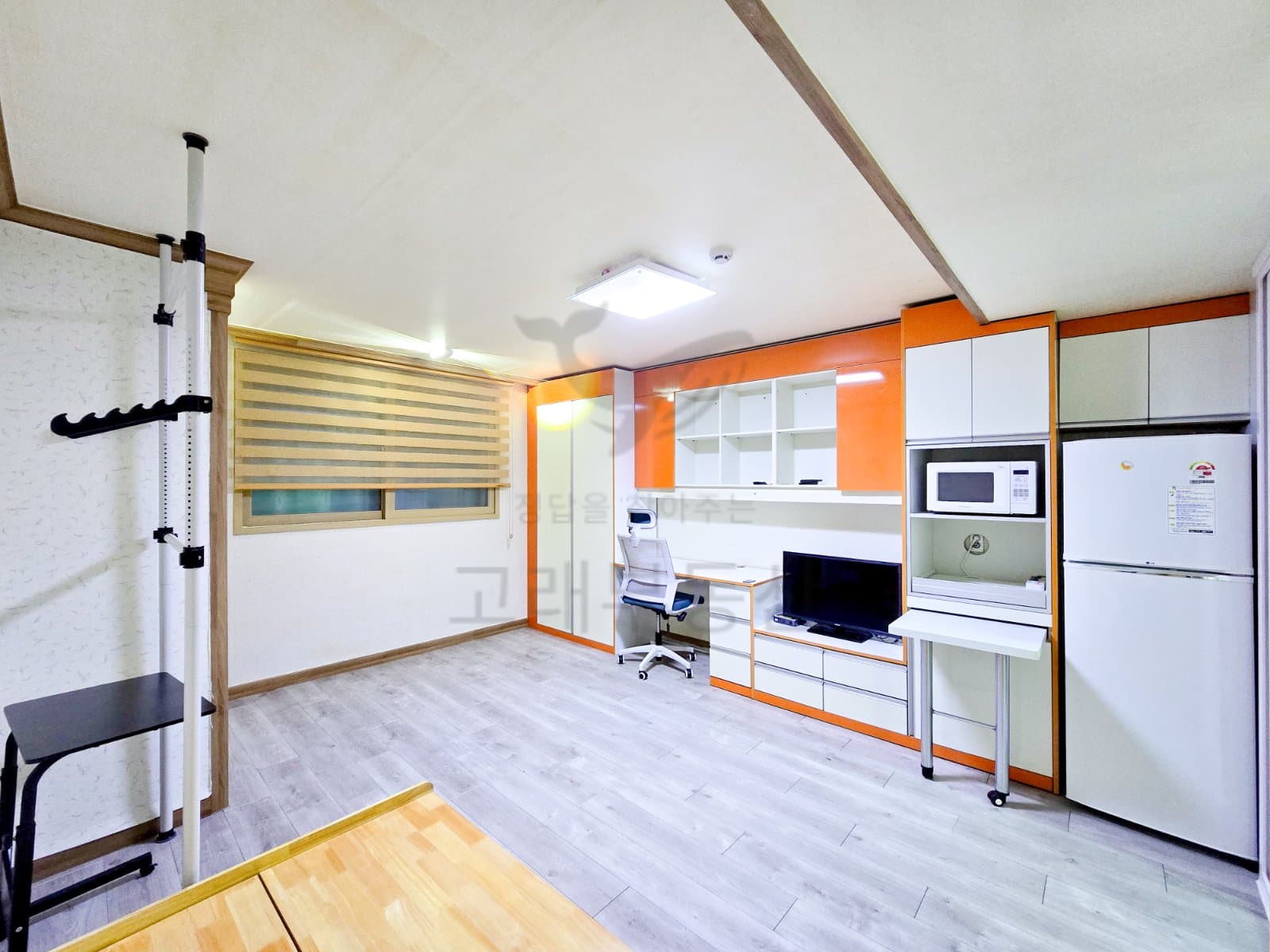 Studio / One-room · Floor 4 매물 사진